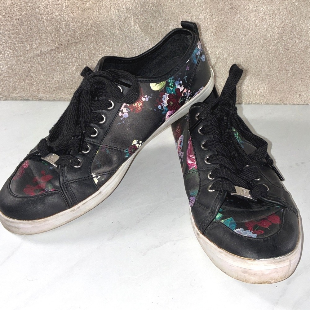 G by GUESS Black Floral Sneakers - 8.5 - Low Top Botanical Streetwear Chic
